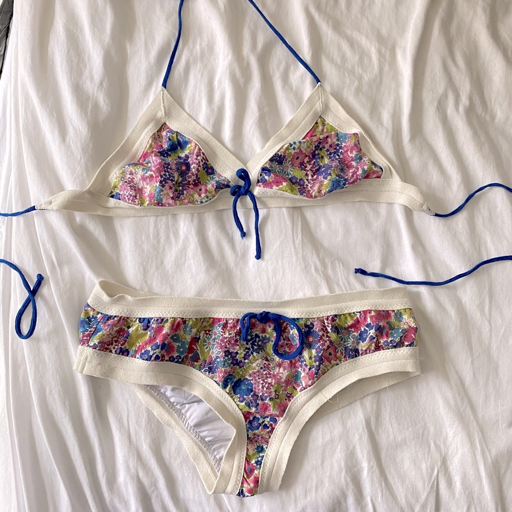 Undrest bikini set
